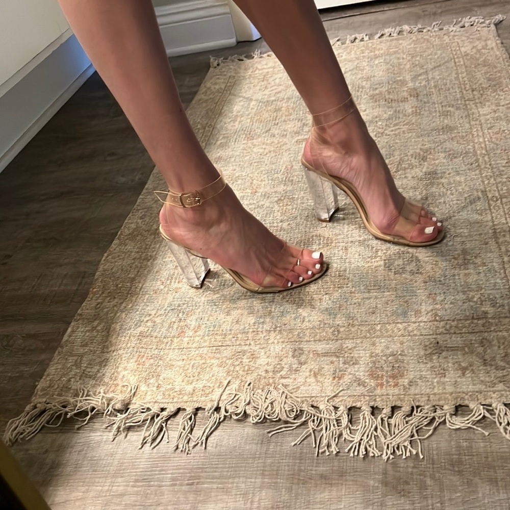 Steve Madden size 8 1/2 heels